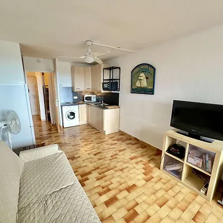 Apartamento Avec Parking Et Piscine, Pres - Fr-1-702-76