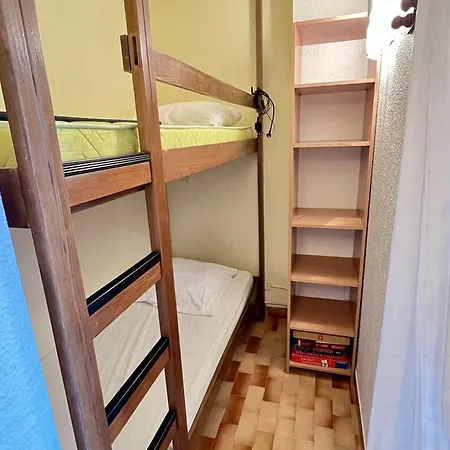 Avec Parking Et Piscine, Pres - Fr-1-702-76 Apartamento