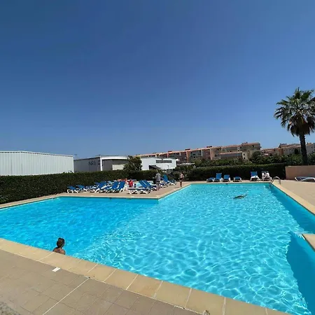 Avec Parking Et Piscine, Pres - Fr-1-702-76 Apartamento